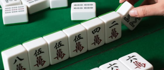 Jak chiński Mahjong różni się od japońskiego Mahjong